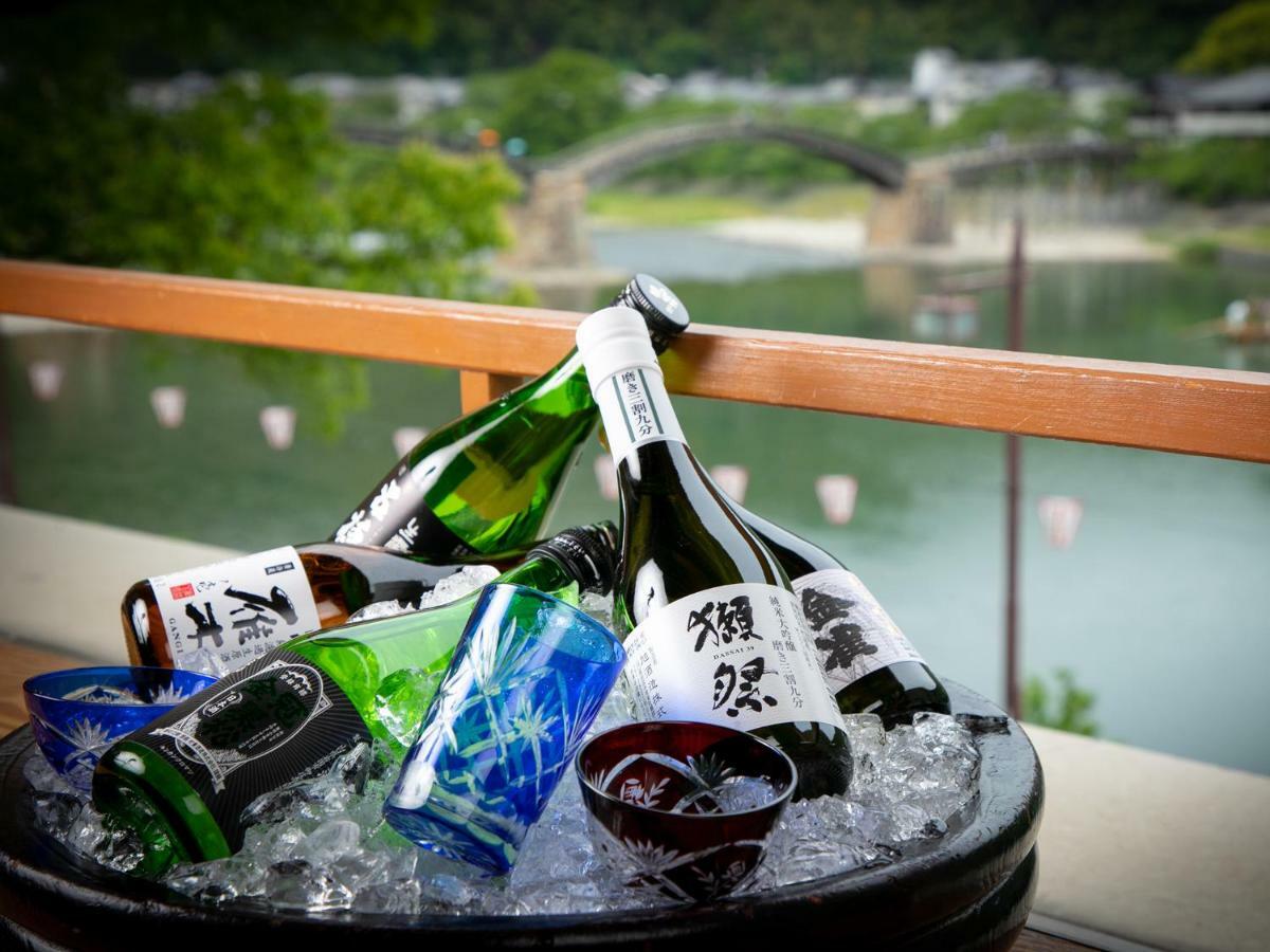 Iwakuni Kokusai Kanko Hotel Bagian luar foto